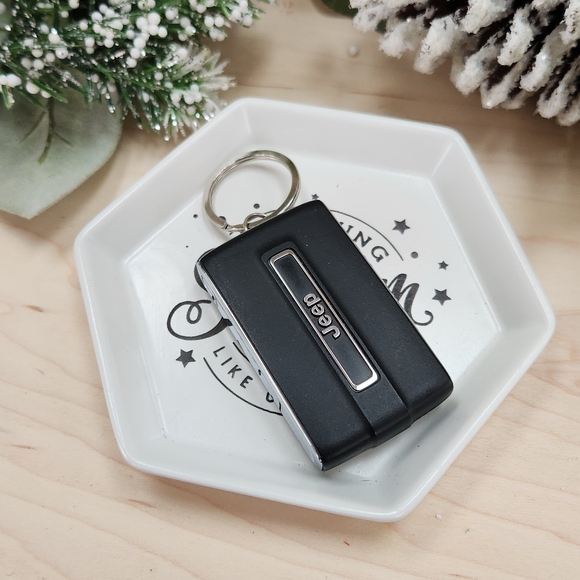 Laser Engraved Trinket Tray - Sarcasm - Picture 2 of 10